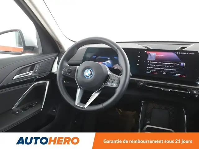BMW Ix1 view 13