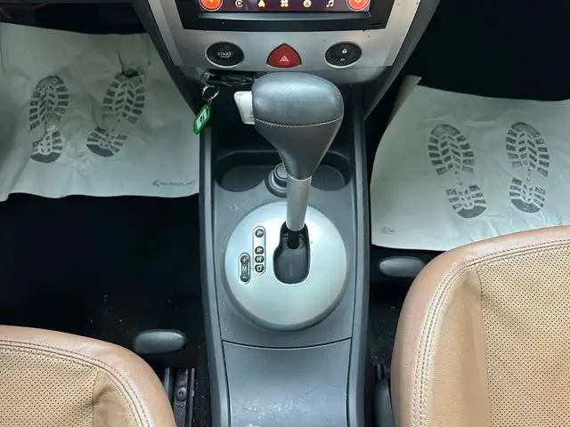 Renault Megane view 15