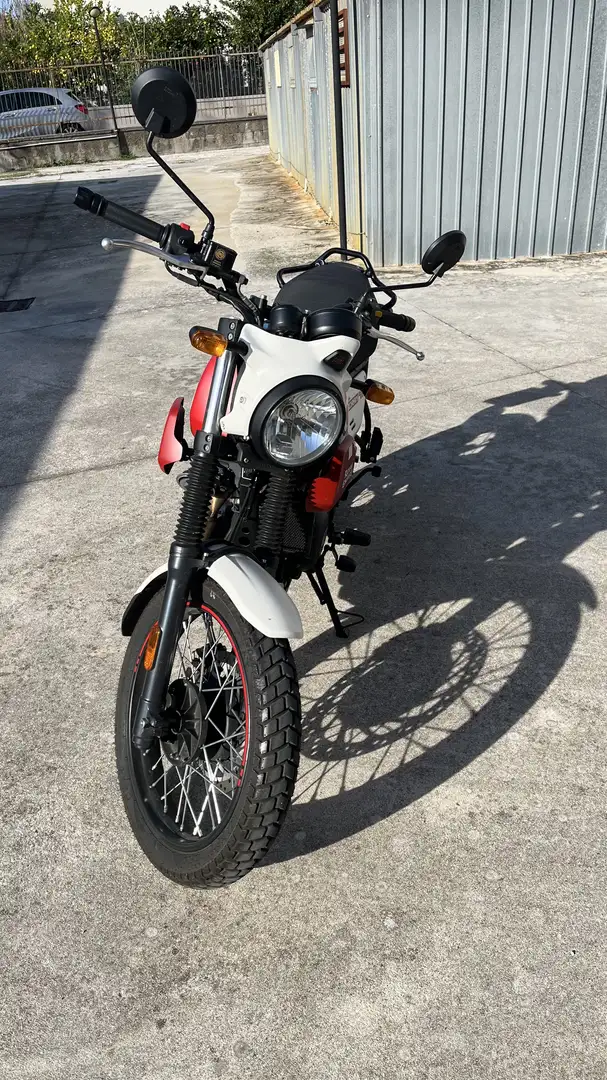 Royal Enfield Scram 411 - 1