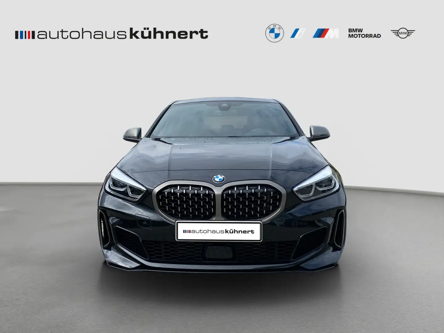 BMW 135 Mi xDrive 5-Türer 1. Hand SpurAss HiFi Navi Noir - 2