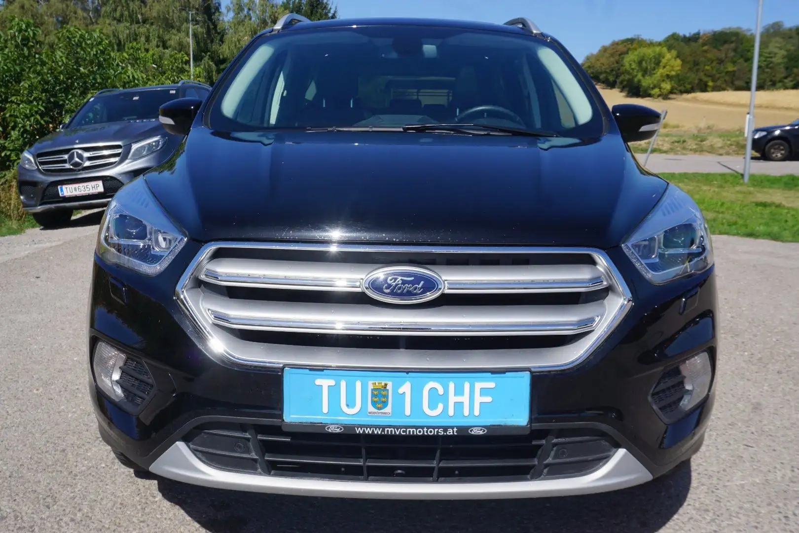 Ford Kuga 2.0 TDCi Titanium 4x4 Start/Stopp Schwarz - 1