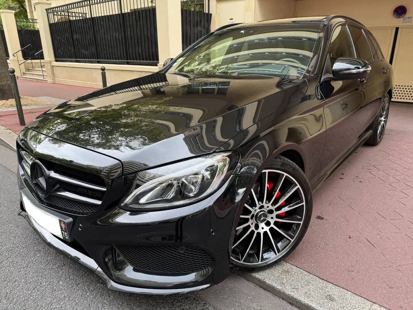 Mercedes-Benz C 220 15800ht C220 D AMG 9G-TRONIC Noir - 1