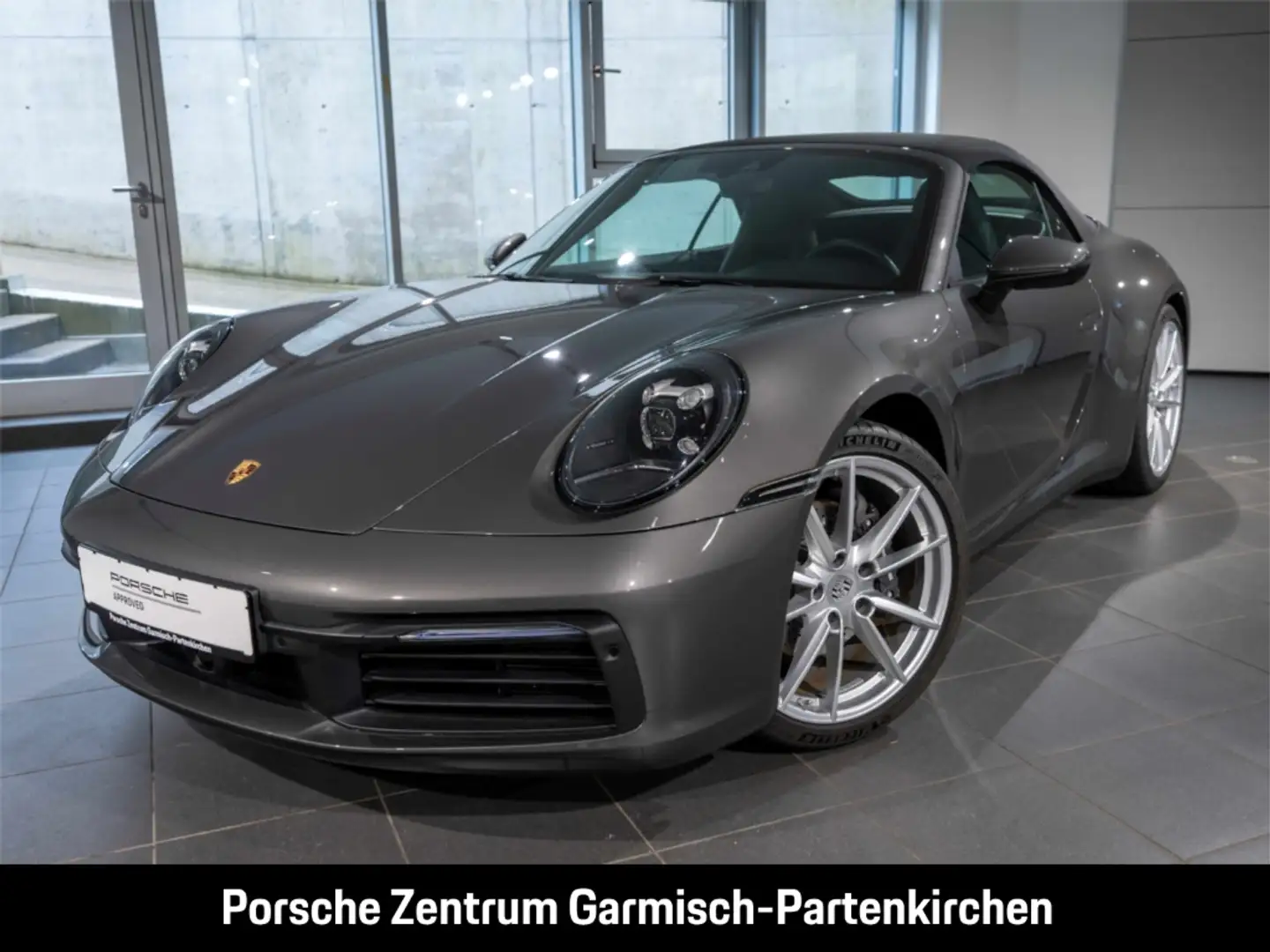 Porsche 992 911 Carrera Cabriolet LenkradHZG 360 Kamera Grau - 1