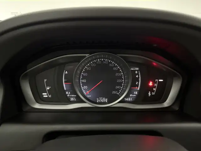 Volvo XC60 view 19