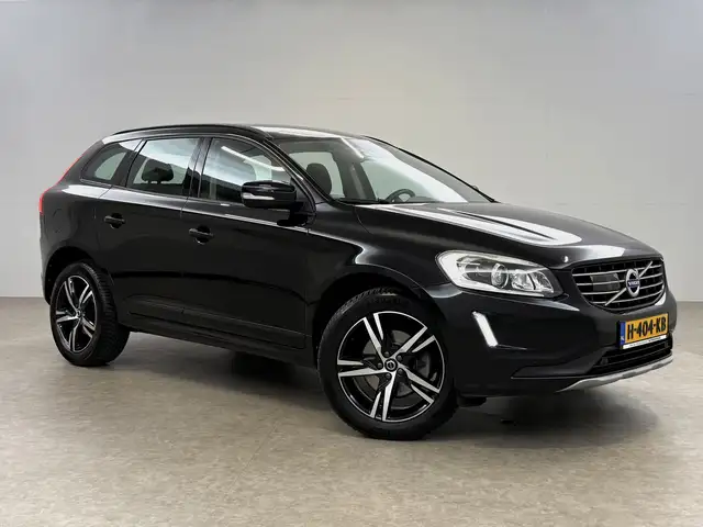 Volvo XC60 view 6