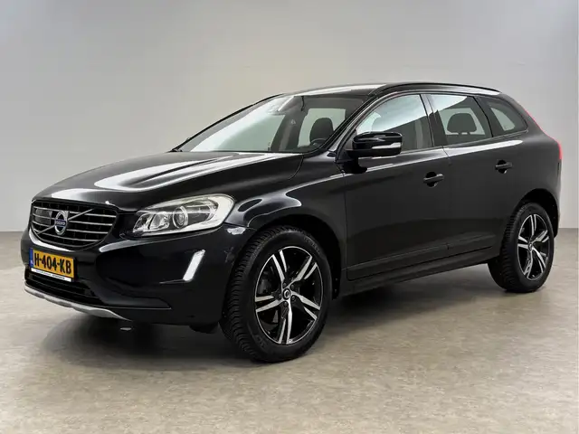 Volvo XC60 view 7