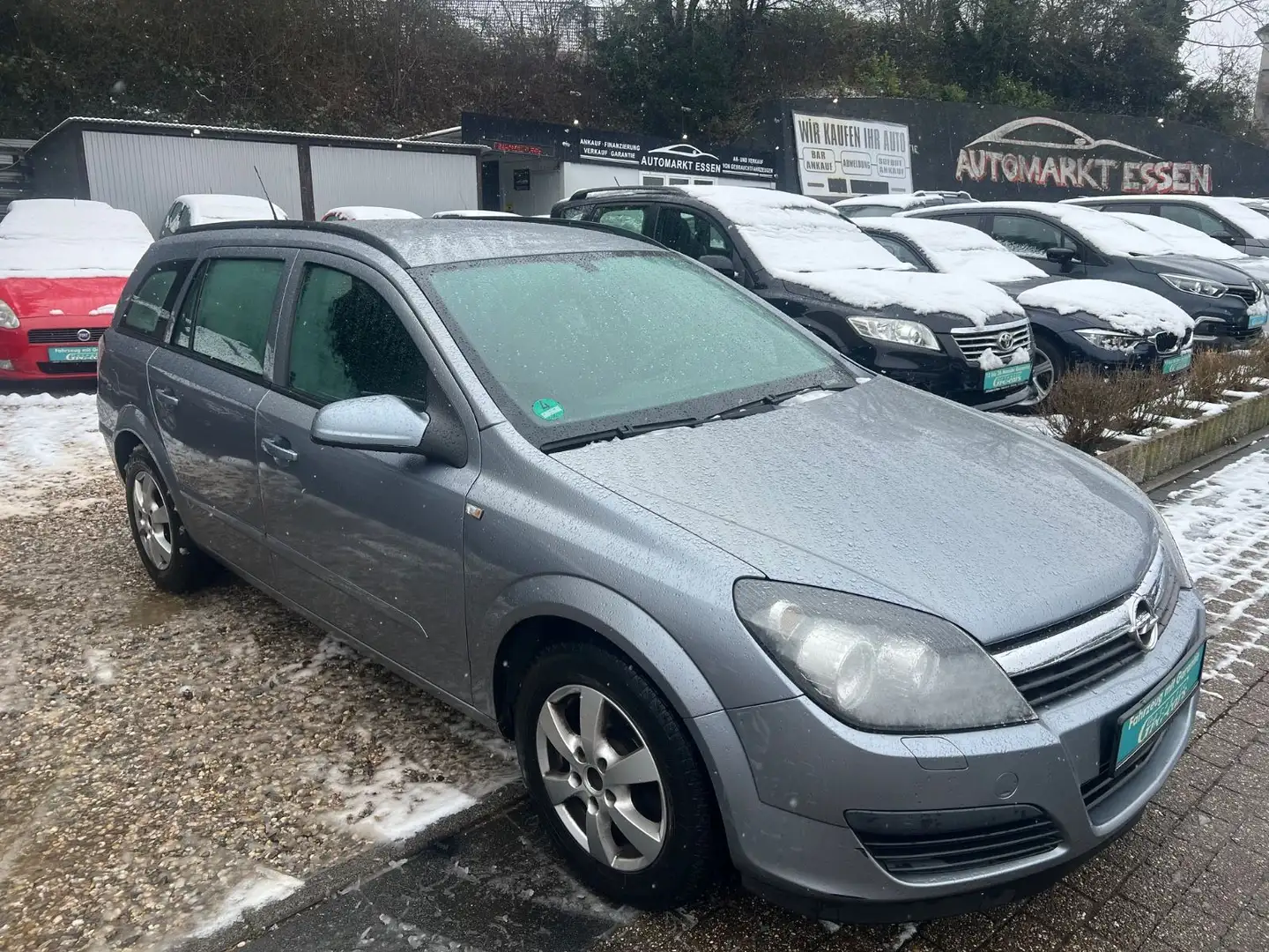 Opel Astra H Caravan Edition*TÜV NEU*2 HAND*KLIMA* Silber - 2