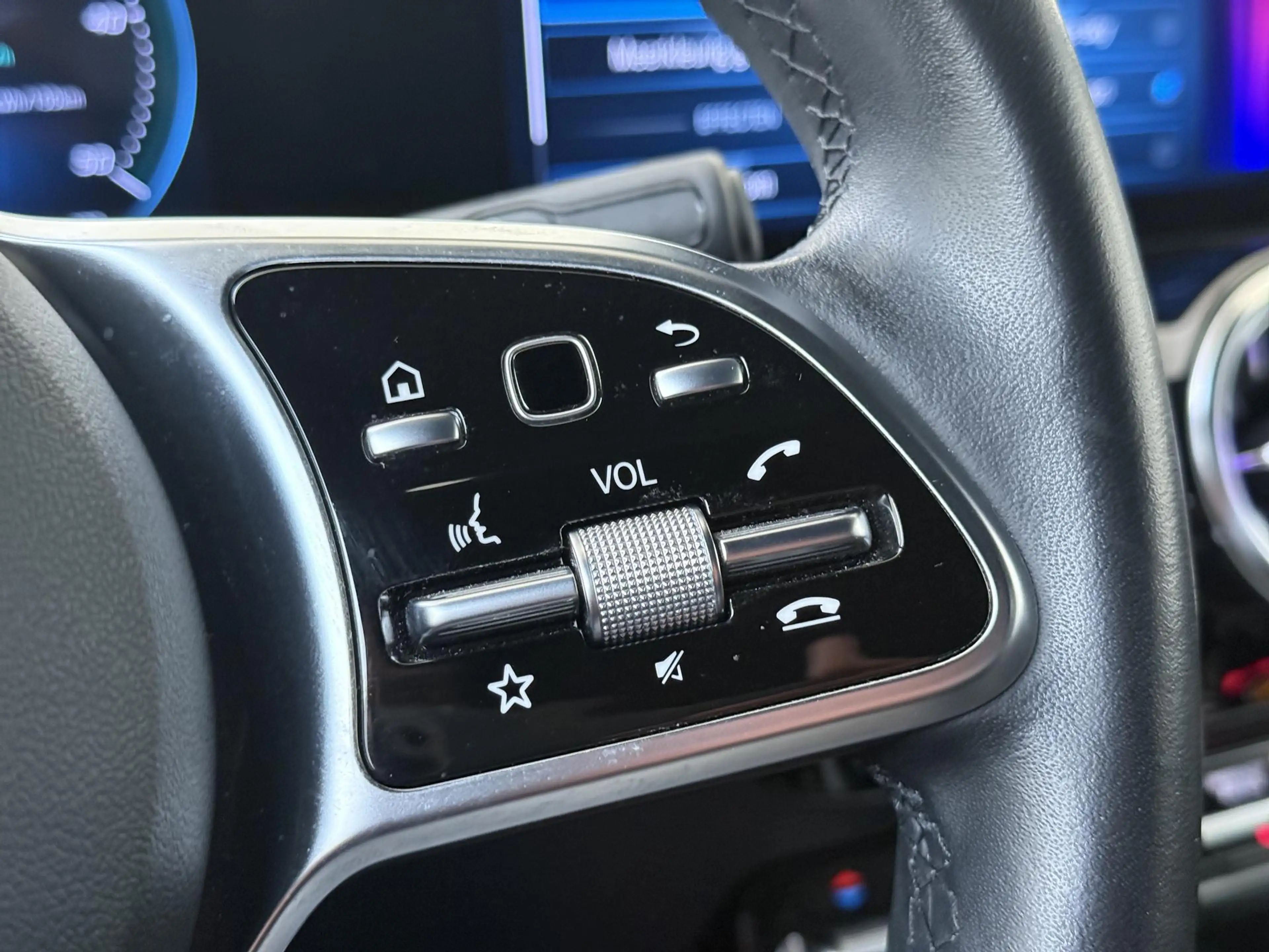 Mercedes-Benz EQA 250 250+ Business Line 71 kWh — photo 13