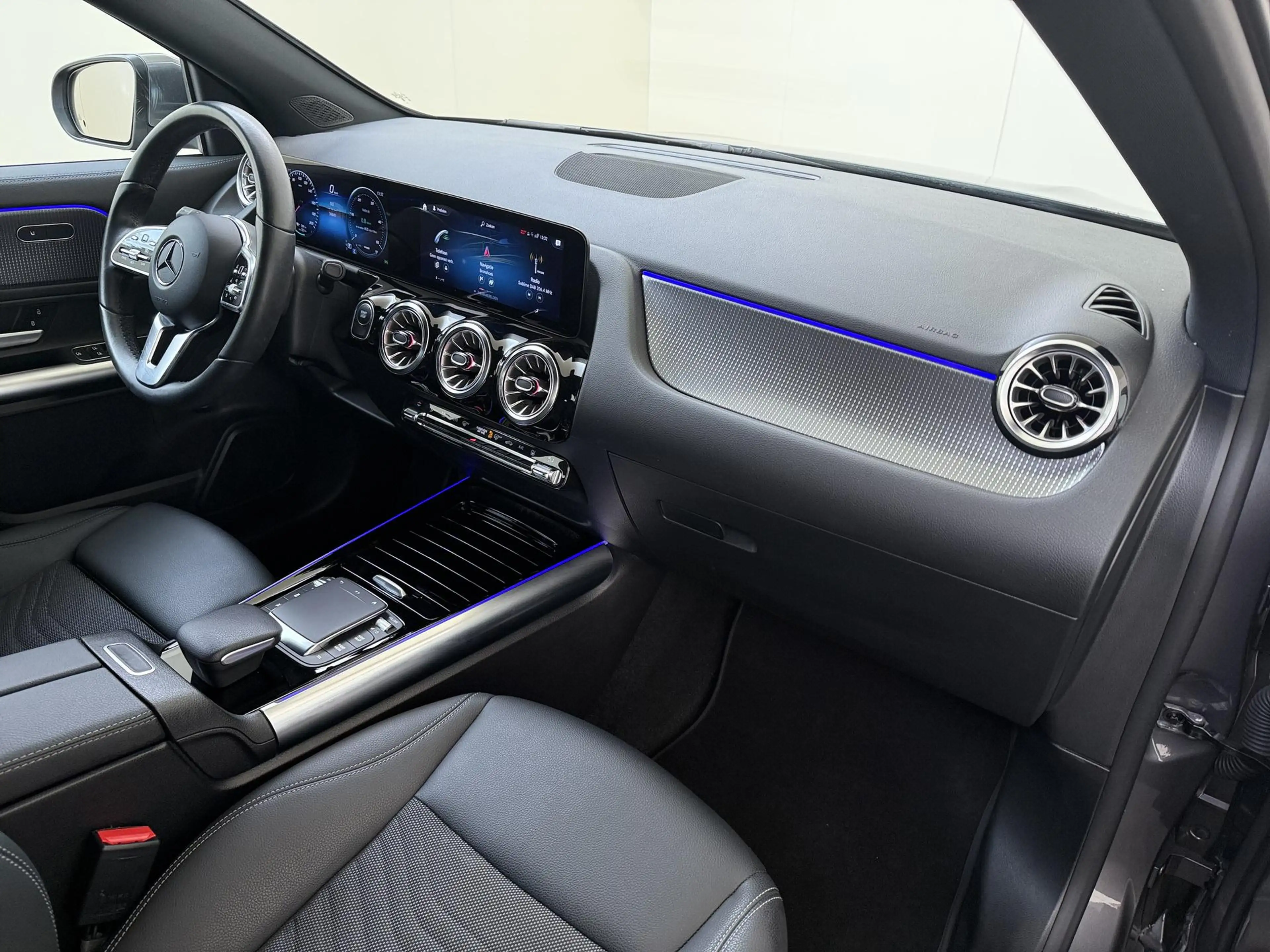 Mercedes-Benz EQA 250 250+ Business Line 71 kWh — photo 5