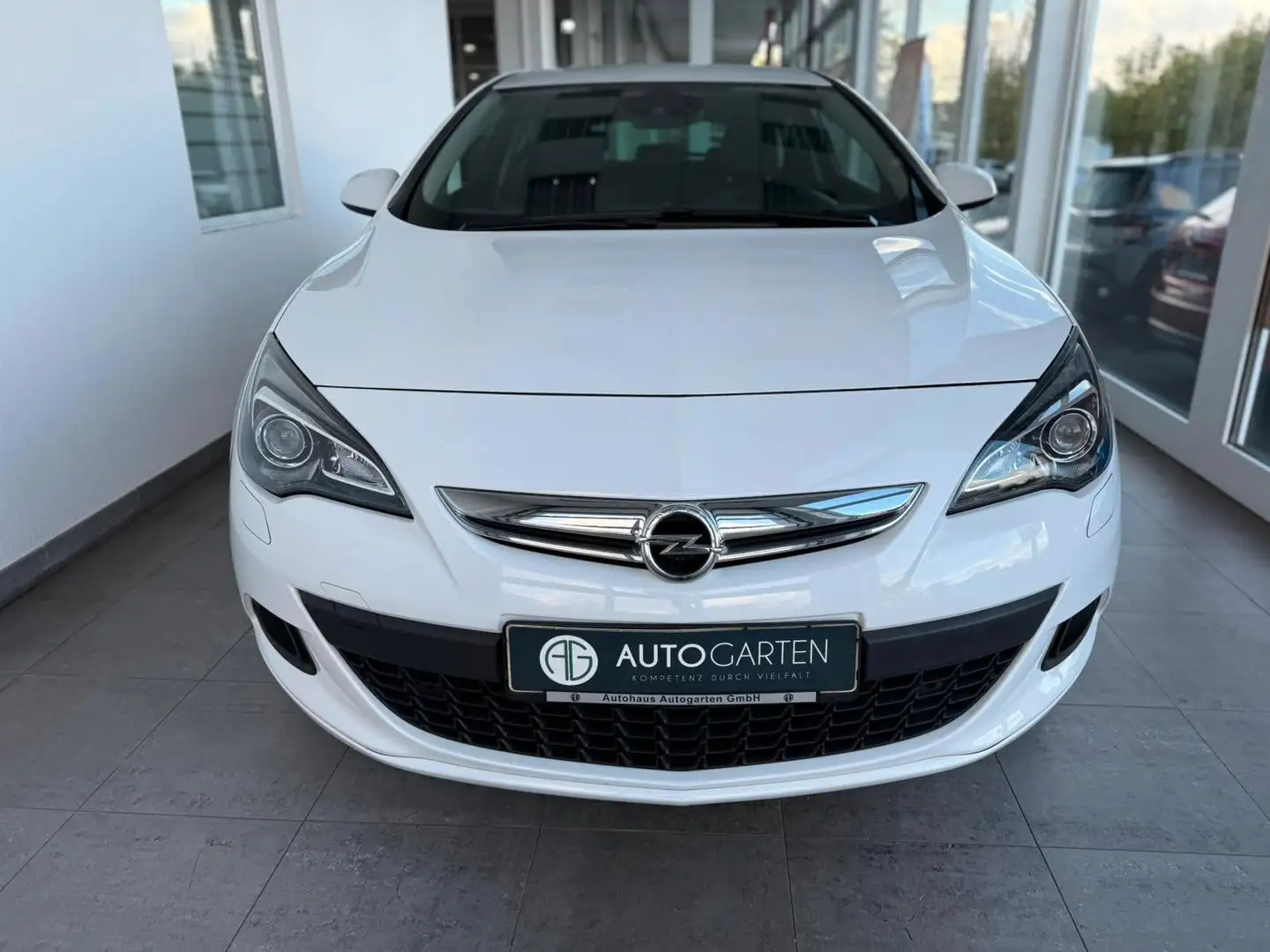 Opel Astra J GTC Innovation*Navi*OPC*Leder*Klimaautom Weiß - 2