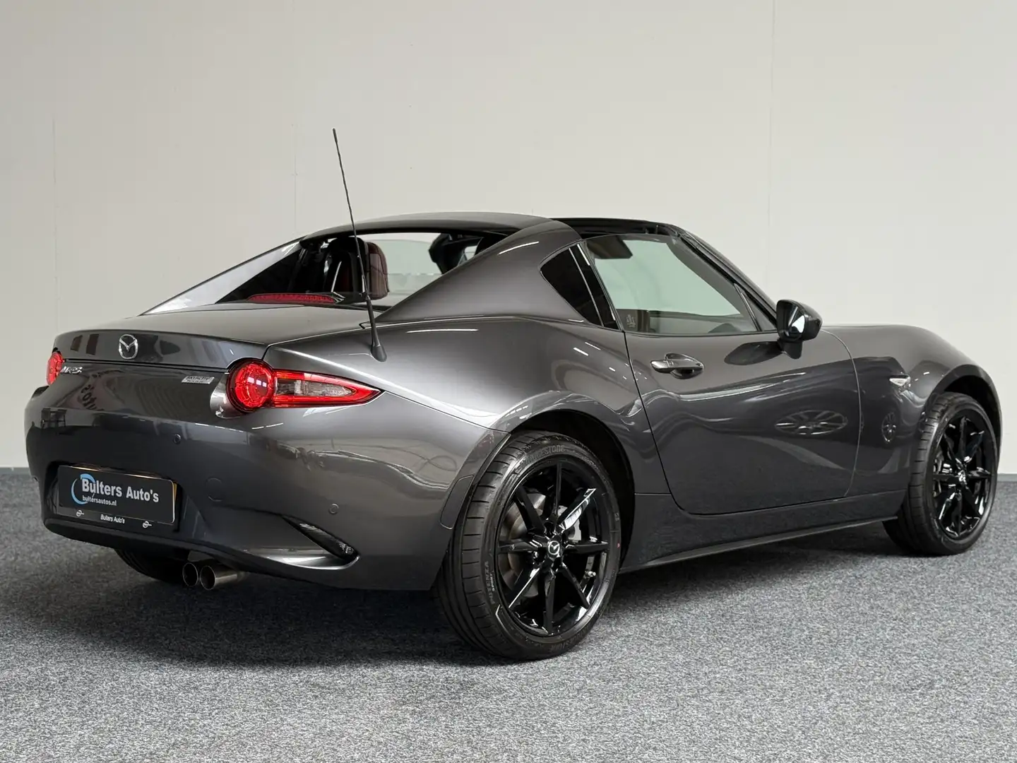 Mazda MX-5 RF 2.0 SkyActiv-G 160 GT-M AUTOMAAT | LEDER | CARP Grijs - 2