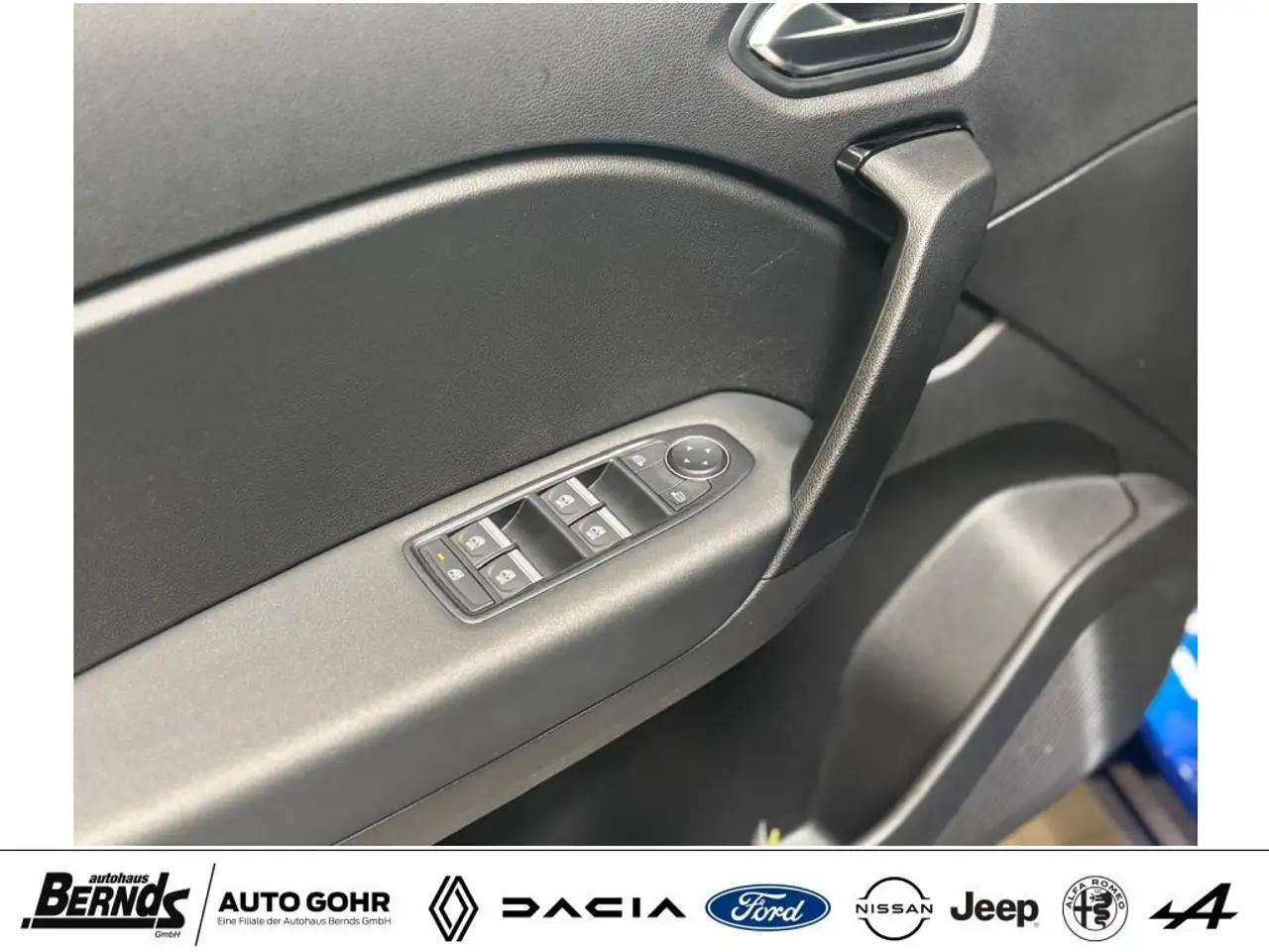 Renault Symbioz E-Tech Full Hyb. 145 Evolution AUTOMATIK NAVI PDC 25