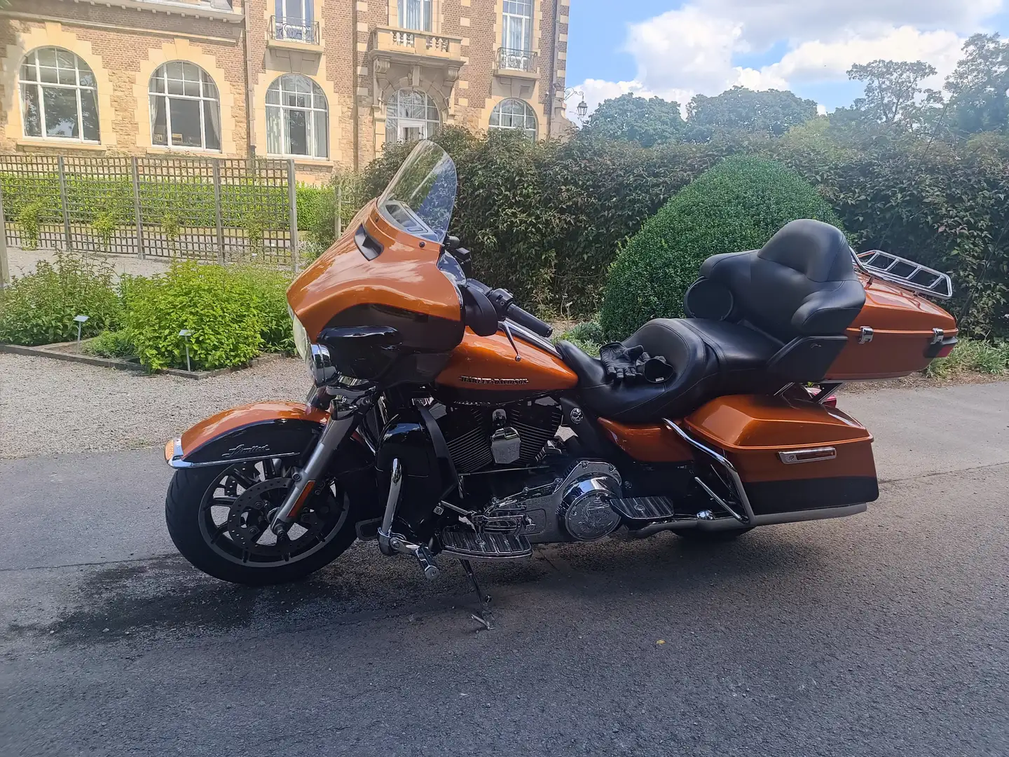 Harley-Davidson Electra Glide FLHTK Bronzo - 1