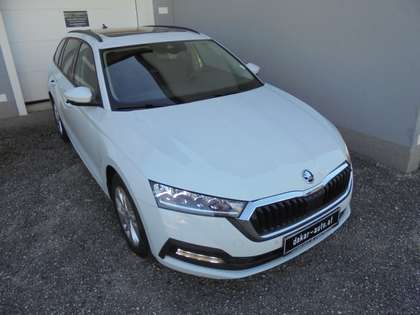 Skoda Octavia Ambition AUT. NAVI, SCHIEBED, STANDHZ, ACC,
