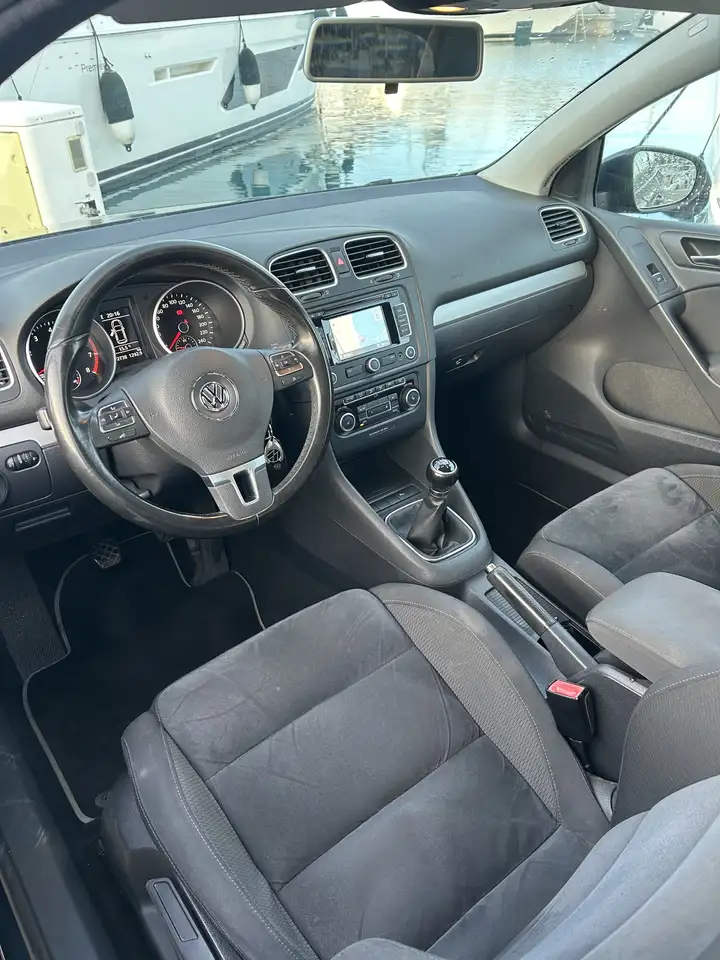Volkswagen Golf Standard Model — photo 5