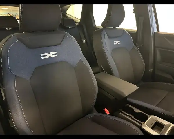 Dacia Bigster view 12