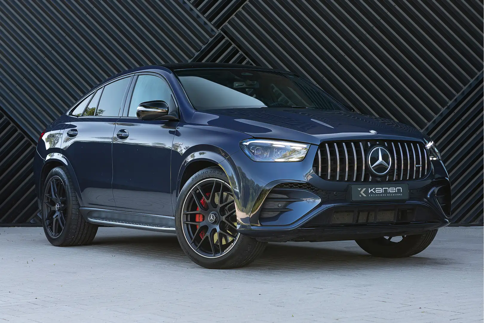Mercedes-Benz GLE 53 AMG Coupé 4MATIC+ Distronic+ IHC+ Massage Pano Head Up Blauw - 1