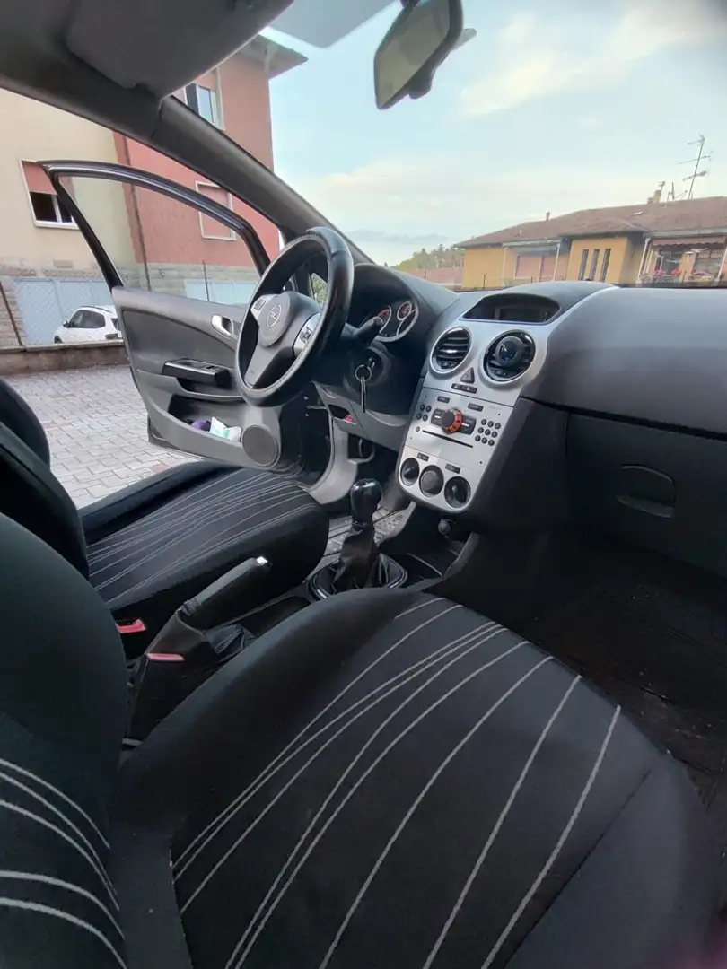 Opel Corsa Corsa 5p 1.2 Enjoy c/radio Nero - 2