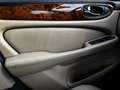 Jaguar XJ 2.7D XJ6 SOVEREIGN PORTFOLIO LANG* XENON#NAVI Noir - thumbnail 16