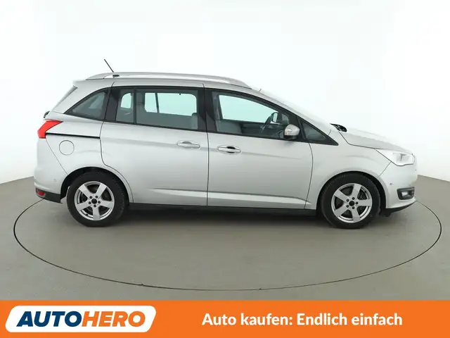 Ford Grand C-Max view 7