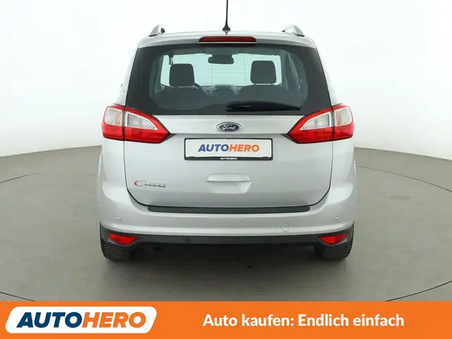 Ford Grand C-Max view 5