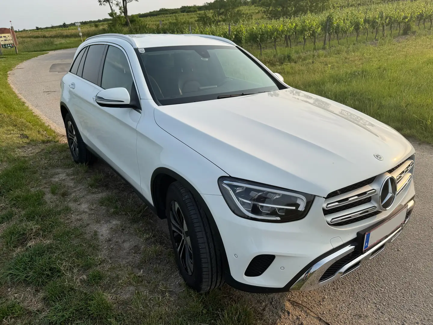 Mercedes-Benz GLC 220 GLC 220 d 4MATIC Aut. Weiß - 2