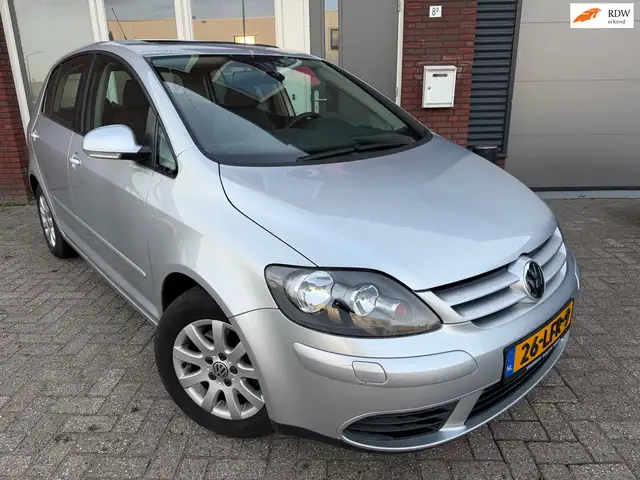 Volkswagen Golf Plus 1.4 TSI / Pano / AUT / PDC / Clima / Stoelverwarmi