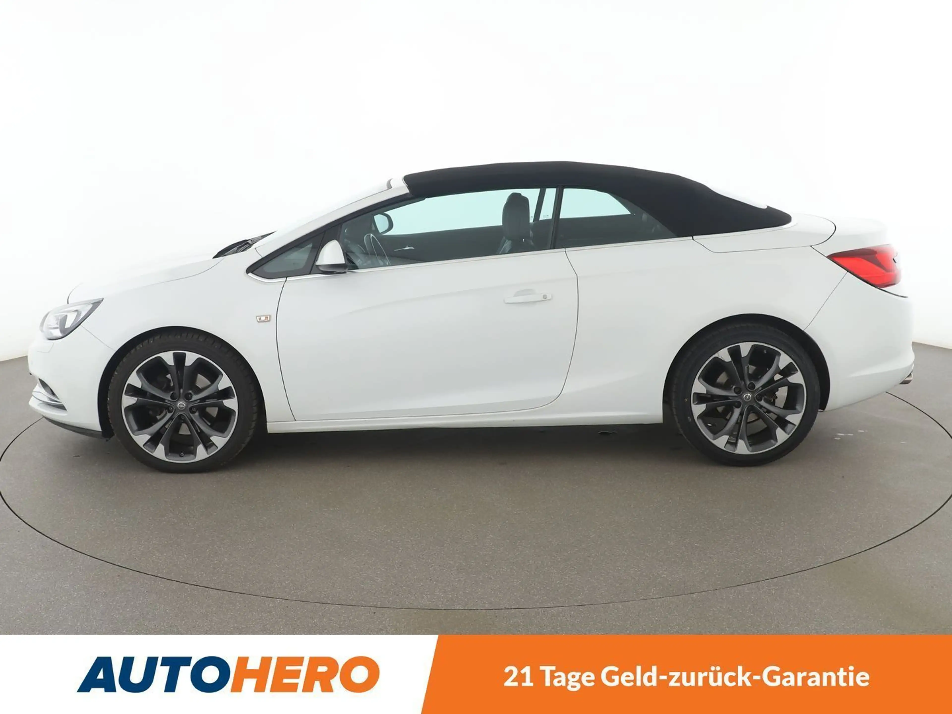 Opel Cascada 1.6 SIDI Turbo Innovation ecoFlex*XENON*NAVI*TEMPO — photo 3