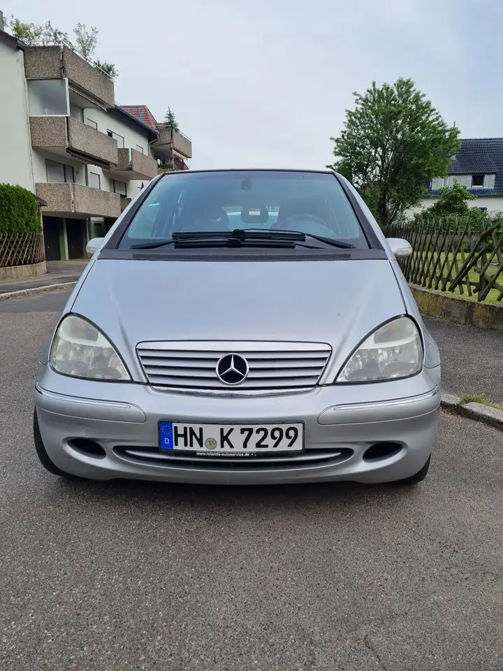 Mercedes-Benz 190