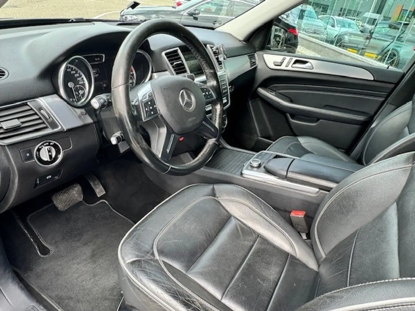 Mercedes-Benz ML 350 BLUETEC 4MATIC l Grijs Kenteken l 4 x 4 l Trekhaak Zwart - 2