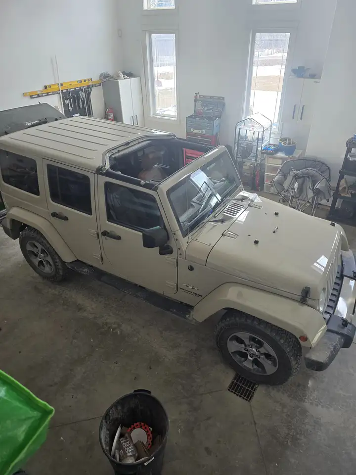 Jeep Wrangler photo Jeep Wrangler