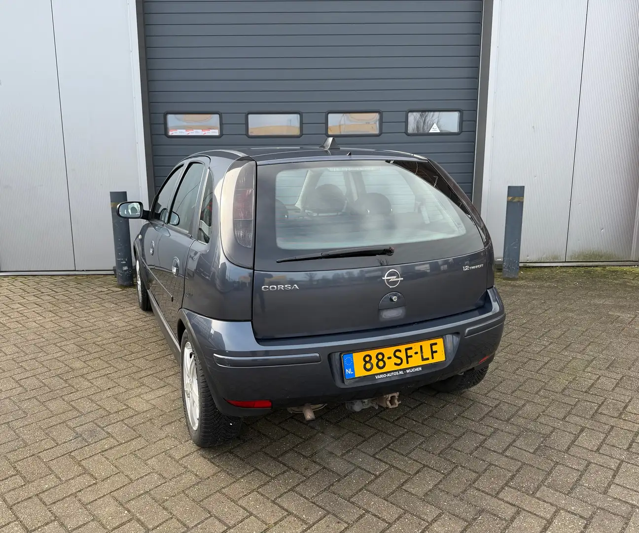 Opel Corsa 1.2-16V Silverline | Nieuwe APK | Airco | 5 drs Grau - 2