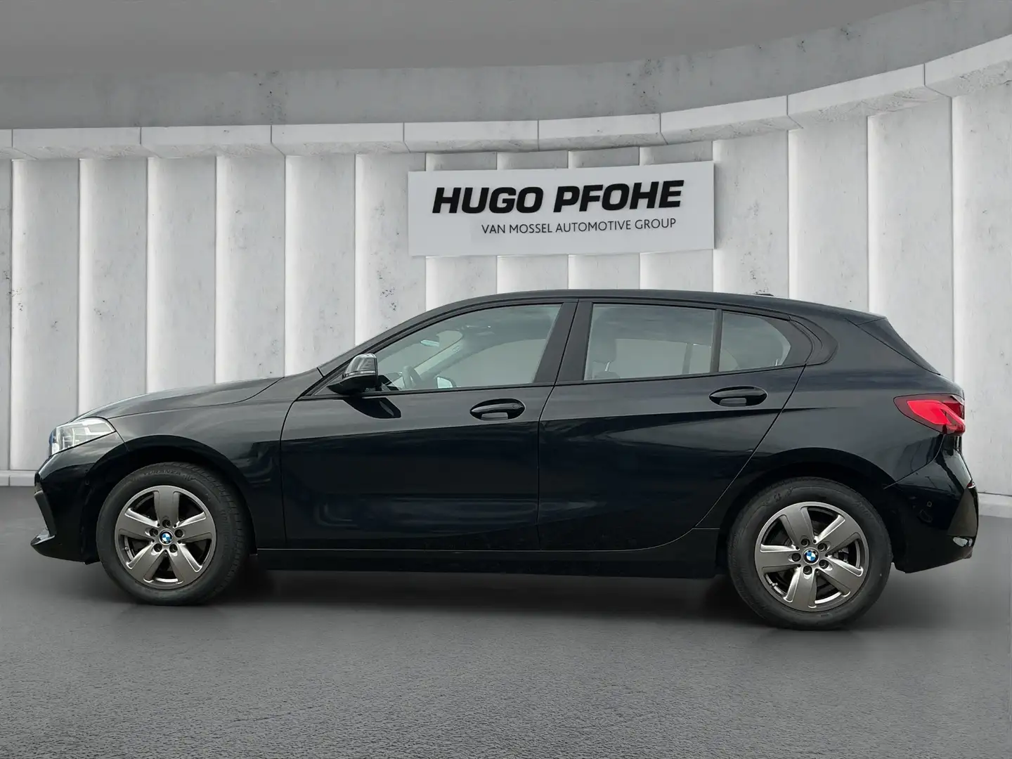 BMW 118 d Advantage Schwarz - 2