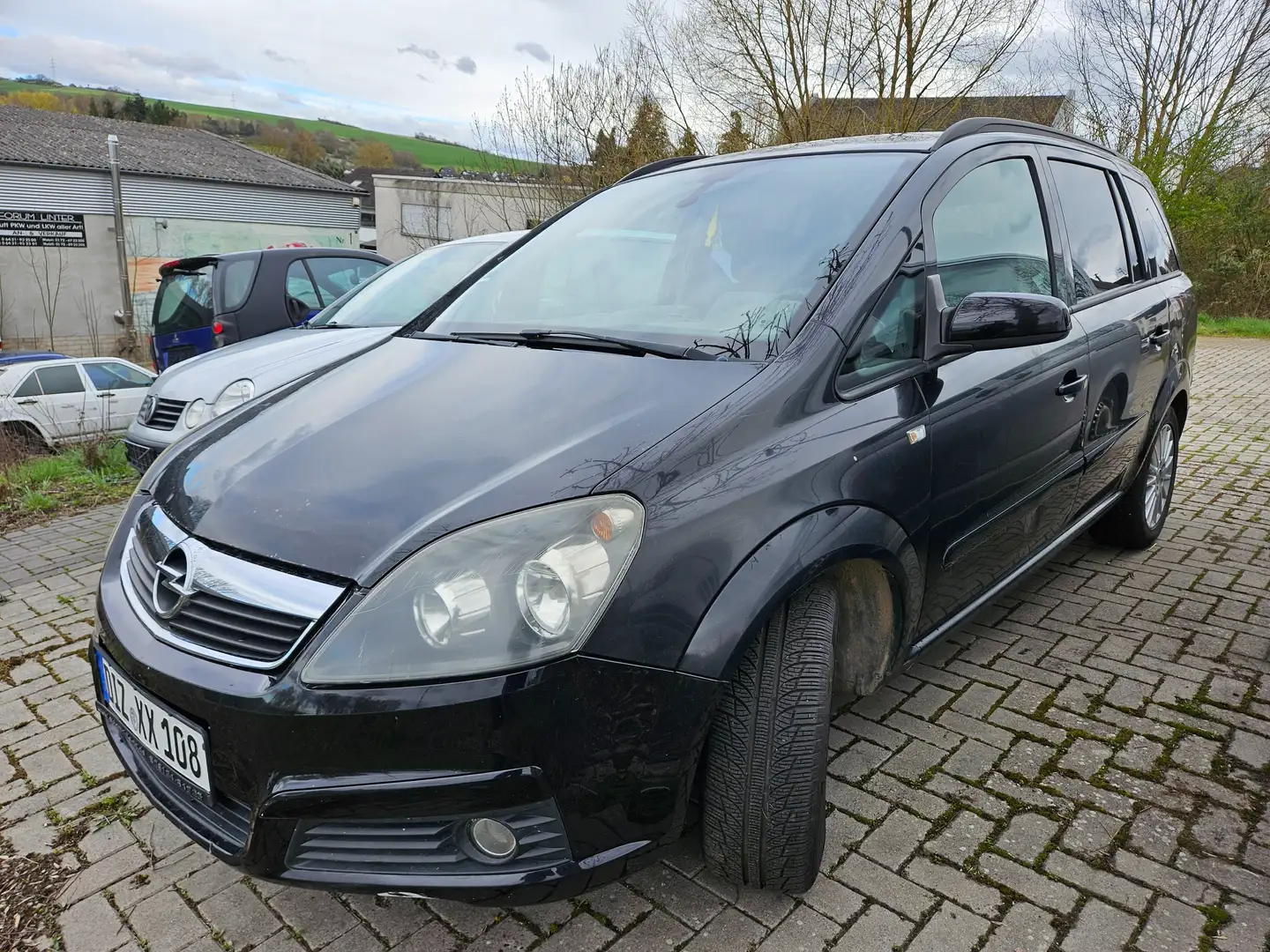 Opel Zafira Edition Noir - 1