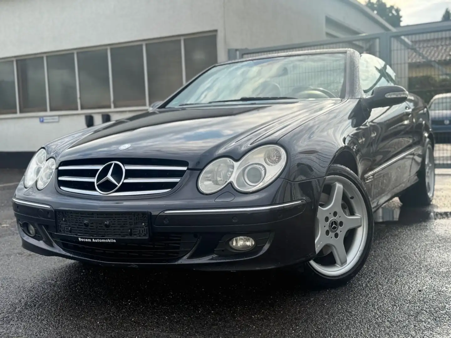 Mercedes-Benz CLK 320 Cabrio*SCHECKHEFTGEPFLEGT*MEMORYSITZE Noir - 2