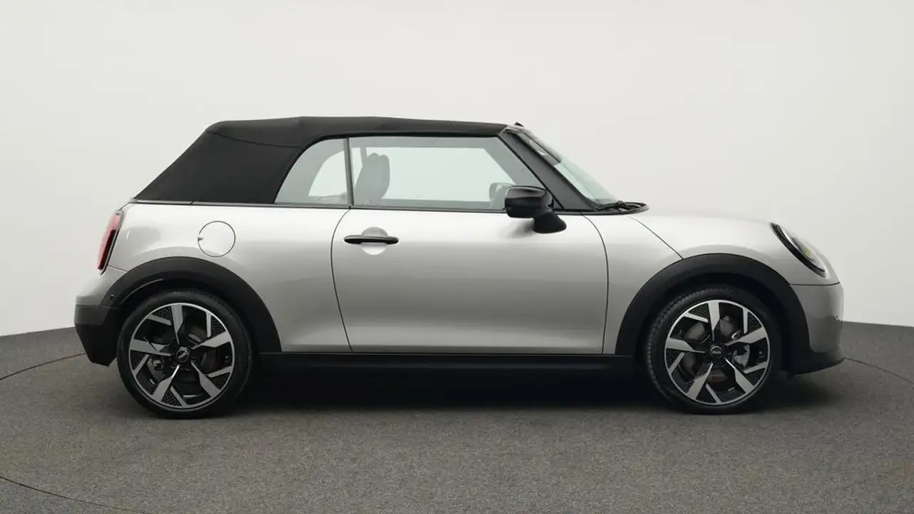 MINI Cooper C Cabrio Classic Trim 2