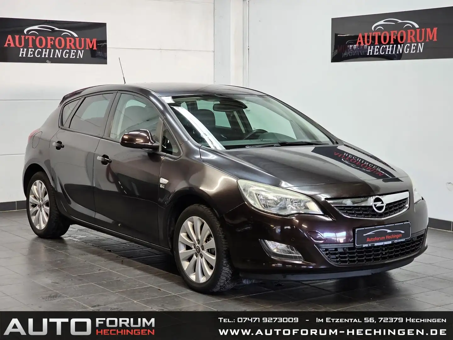 Opel Astra J 5-trg. 150 Jahre Opel Braun - 1