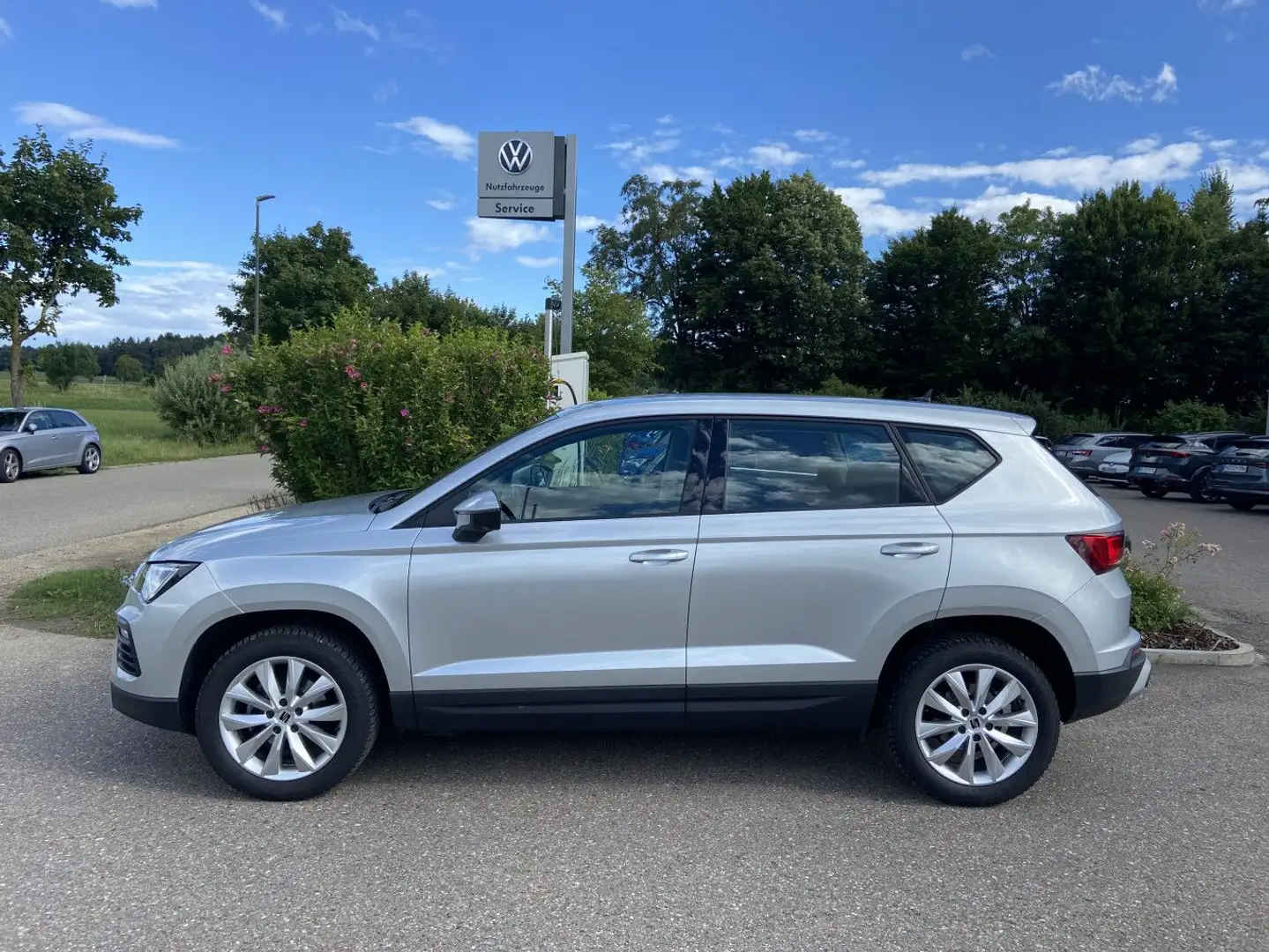 SEAT Ateca 1.5 TSI Style NAVI-PRO+LED+AHK+FULL-LINK+S Silber - 2