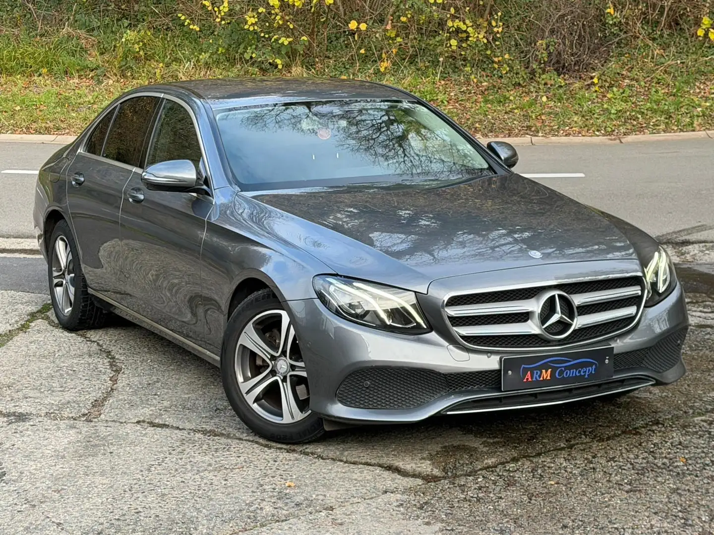 Mercedes-Benz E 200 d GARANTIE 12 MOIS Grigio - 2