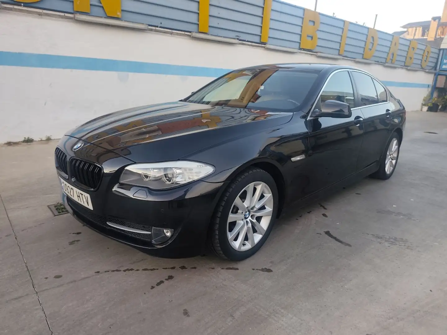 BMW 520 520dA Negro - 1
