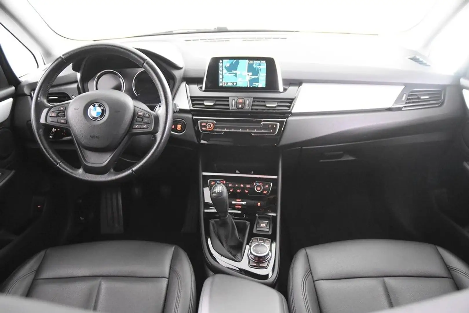 BMW 218 *Leder*Navi*SHZ*Park ass.* Braun - 2