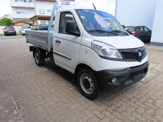 Piaggio NP6 Heck-Kipper Modell 2025