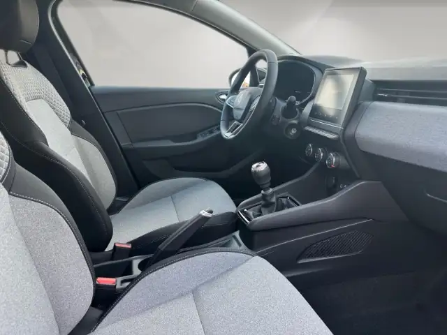 Renault Clio view 14