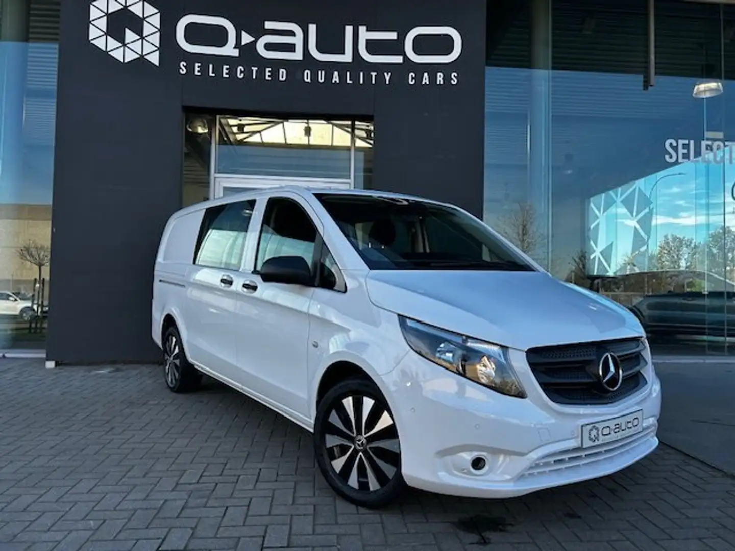 Mercedes-Benz Vito 114CDI Mixto L2 Aut. / Carplay / 5 Zit / Cam / Wit - 2