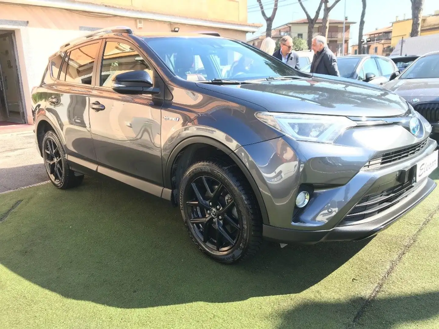 Toyota RAV 4 MY23 RAV4 2.5 Hybrid 2WD Dynamic+ Серый - 1