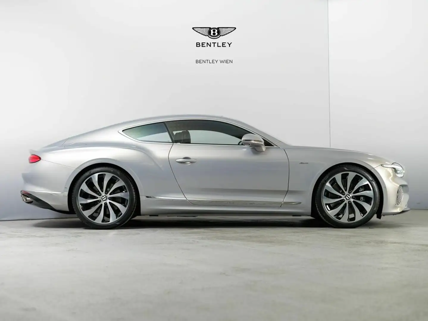 Bentley Continental GT Azure V8 Hybrid Zilver - 2
