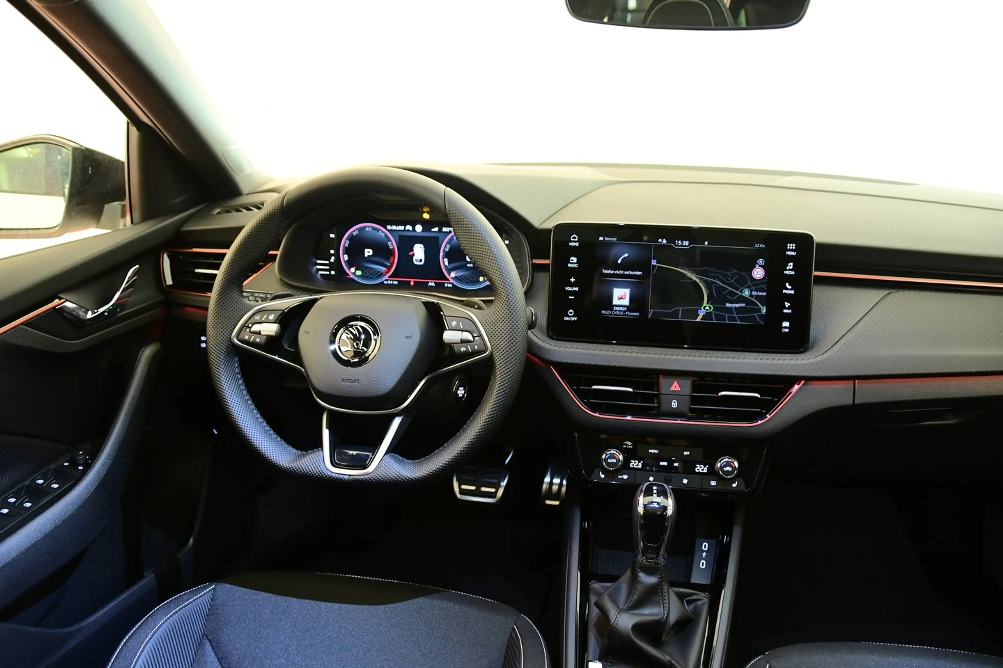 Skoda Scala Monte Carlo TSI DSG — photo 11