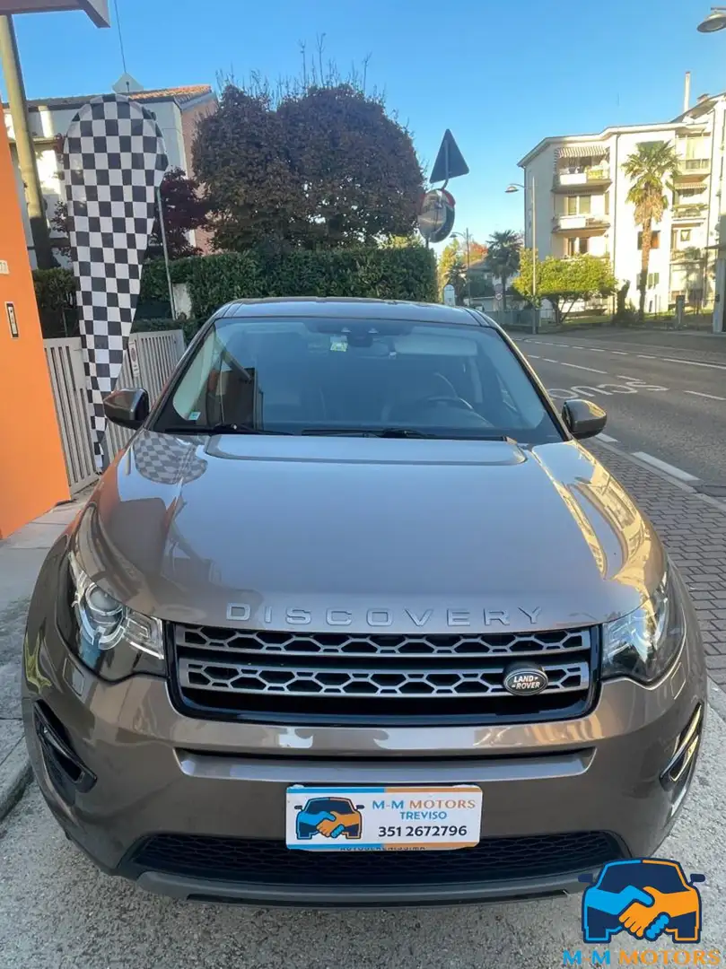 Land Rover Discovery Sport 2.0 TD4 150 CV HSE gancio traino Marrone - 2
