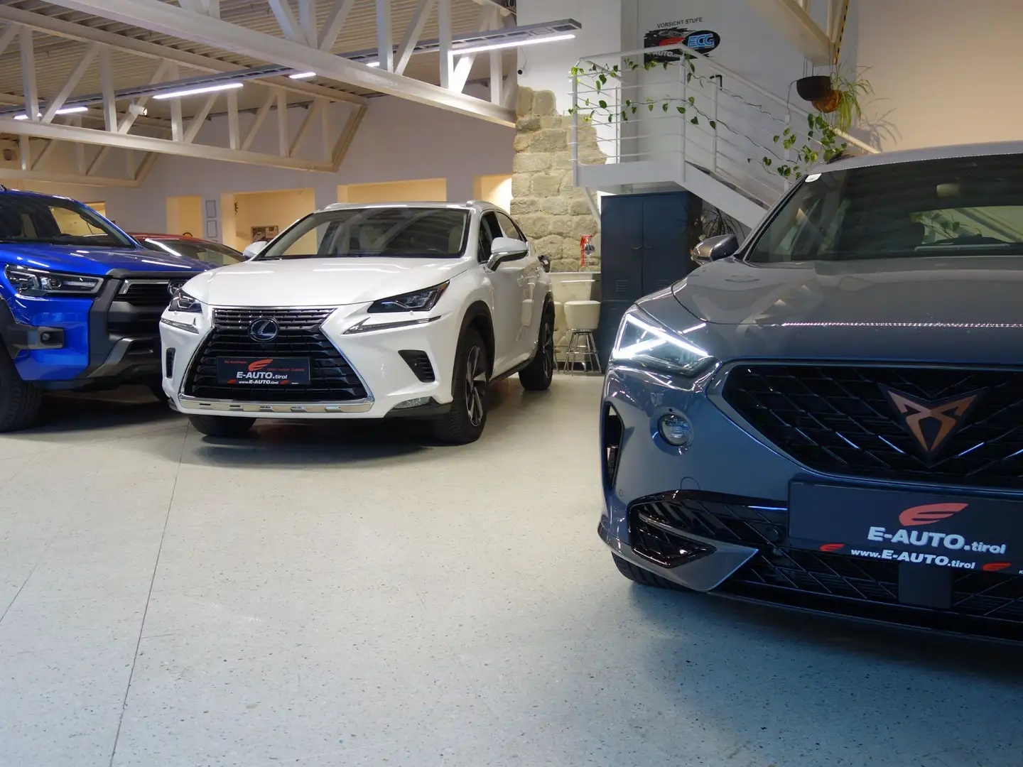 CUPRA Formentor TSI 4Drive DSG *TOP *GARANTIE *NEUWERTIG Gris - 2