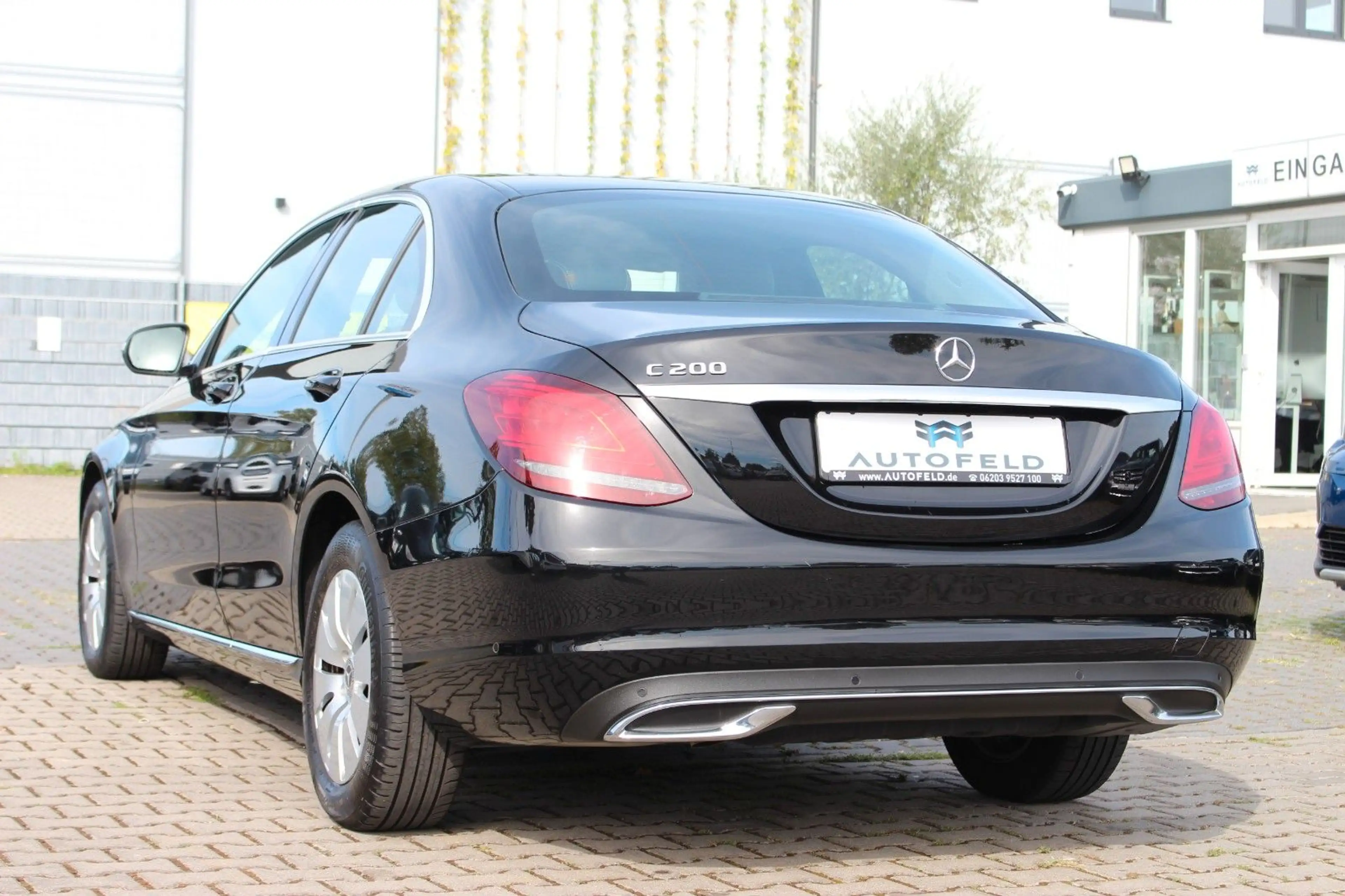 Mercedes-Benz C 200 Avantgarde/VOLLSHEFT/CARPLAY/RCAM/NAVI — photo 6